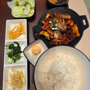 쭈반 대표 사진