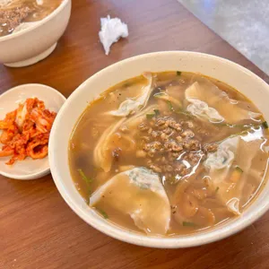 명동교자 대표 사진