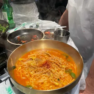 흥부솥뚜껑생삼겹살 사진 2