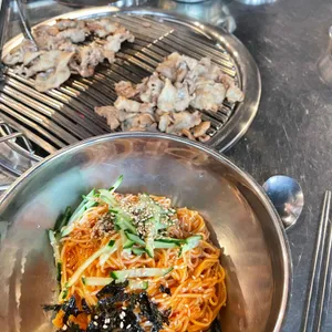 엉클통바베큐 대표 사진