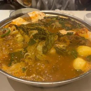 족발야시장&무청감자탕 대표 사진