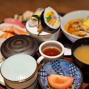 상무초밥 사진 1