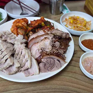 최부자보쌈 사진 1