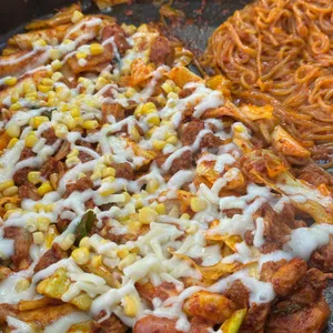 유가네닭갈비 사진