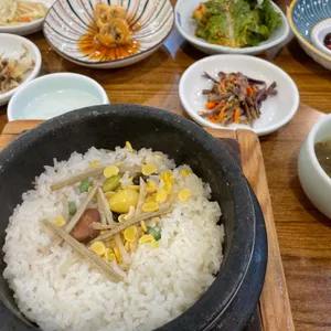 귀빈돌솥밥 사진