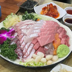 영흥수산 사진