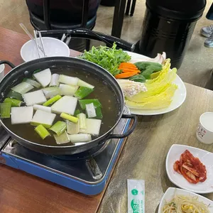영흥수산 대표 사진