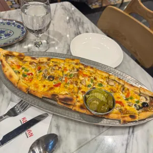 케르반 대표 사진