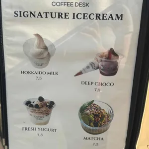 커피데스크 리뷰 사진