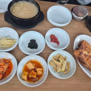 감나무식당 사진