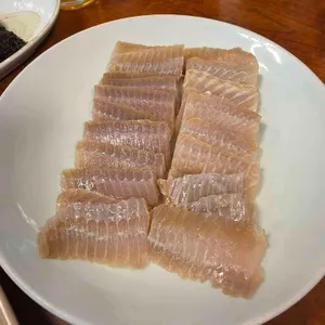 돌곰네 대표 사진