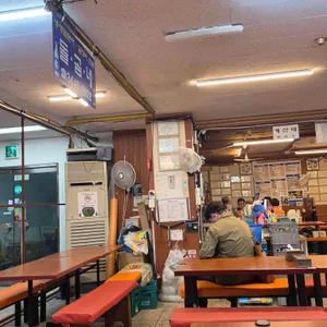 돌곰네 대표 사진