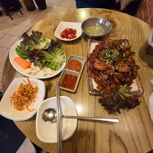 창신동매운족발 대표 사진