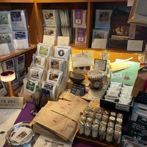 보헤미안 박이추커피 대표 사진