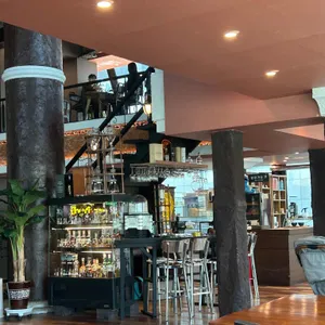 카페넬롱 리뷰 사진