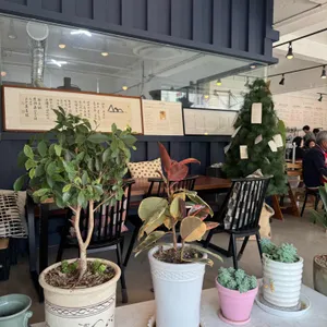 엠커피팩토리 사진