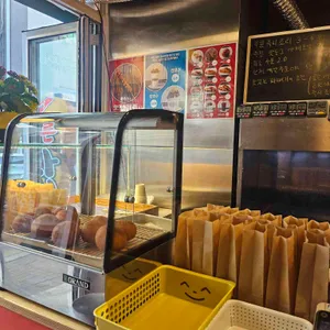 다른 꽈배기 대표 사진