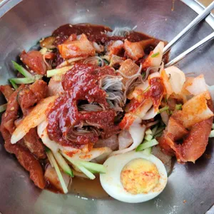 청송본관 함흥냉면 전문점 사진