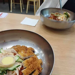 밀돈 가야밀면 돈까스 대표 사진