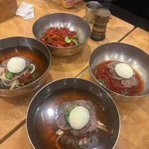 오장동함흥냉면 사진