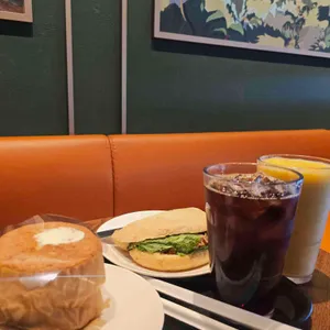 스타벅스 사진 1