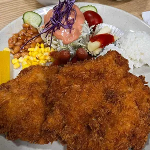 예돈돈까스 사진