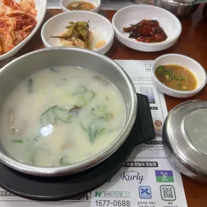 팔복도가니탕 대표 사진