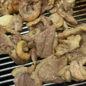 가마솥에누른밥 대표 사진