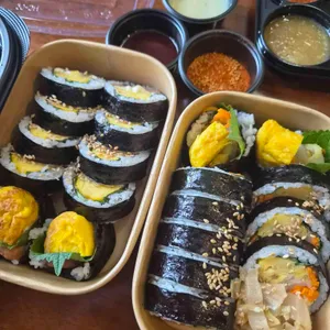 김밥먹고자란훈이 사진