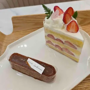 라에비뉴 사진