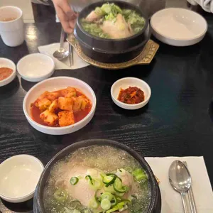 논현삼계탕 대표 사진