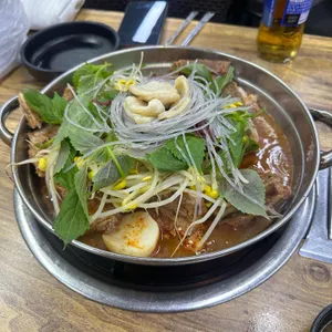 24시뼈다귀감자탕 사진 1