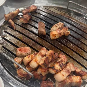 거기서고기 사진 1