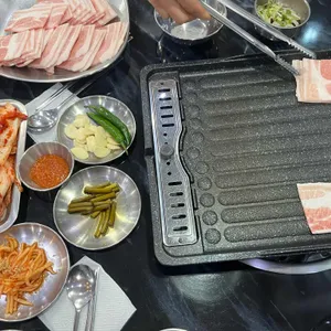 흑백집 사진