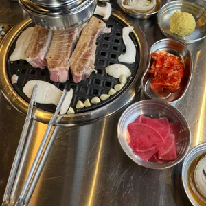 고담집 사진 2