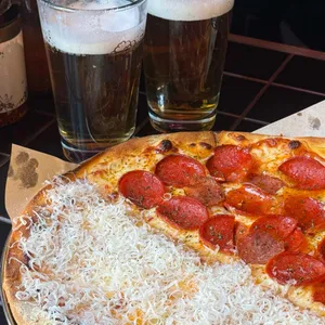 독타운피자 대표 사진