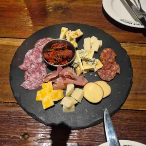 더몰트하우스 사진 1