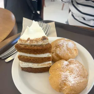 한스 대표 사진