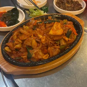 아청춘을적신다 사진