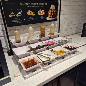 애슐리퀸즈 대표 사진
