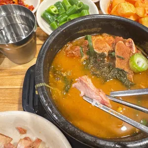 호남집뼈다귀감자탕 사진 2