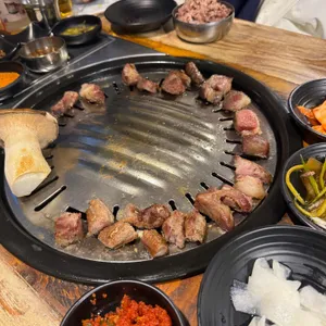 짐승고깃간 강남구청역 사진 1