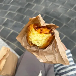 휘핑디에그 대표 사진