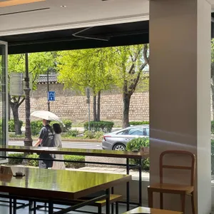 더 레스토랑 대표 사진