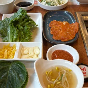 여자만 대표 사진