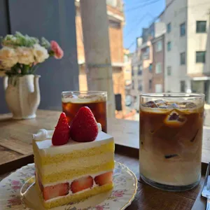 라뚜셩트 사진