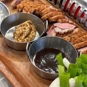 이영철생오리 대표 사진