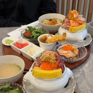 스시도쿠카미동 사진