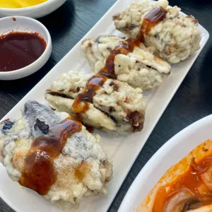 홍린 대표 사진