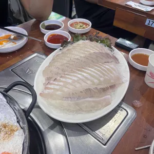 속초오징어어시장 대표 사진